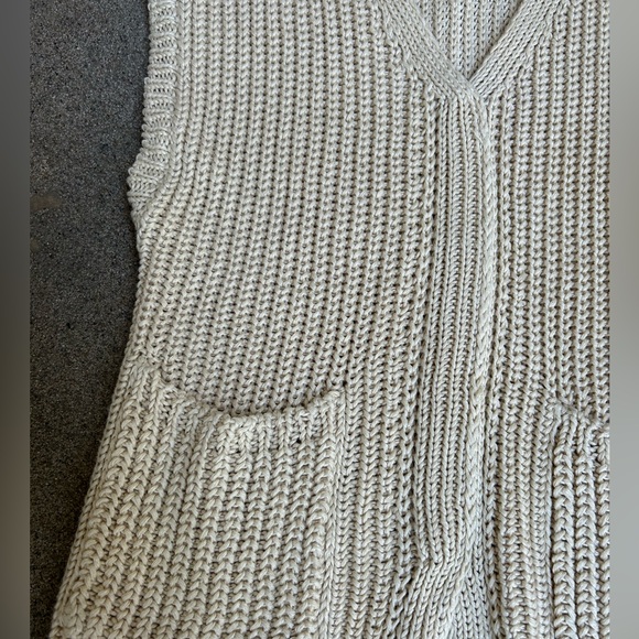 Toteme cream Vest - Picture 3 of 8